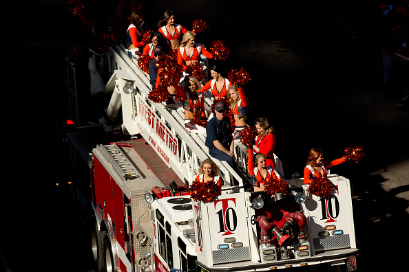 sb50-parade7.jpg